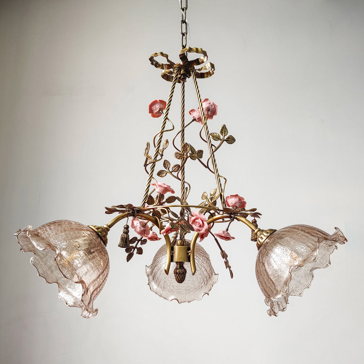 flora-blossom-chandelier