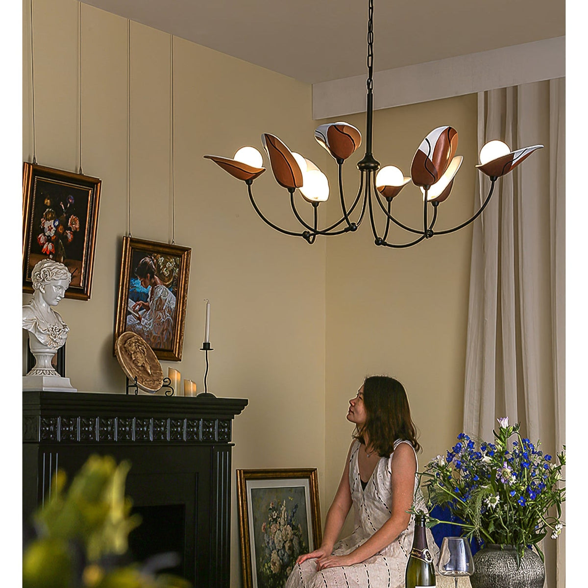 Florea Bloom Chandelier – Modern Glass and Metal Pendant Light for Dining and Living Spaces