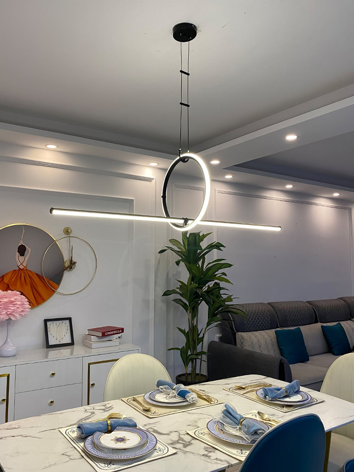 Geometric Linear Pendant Light