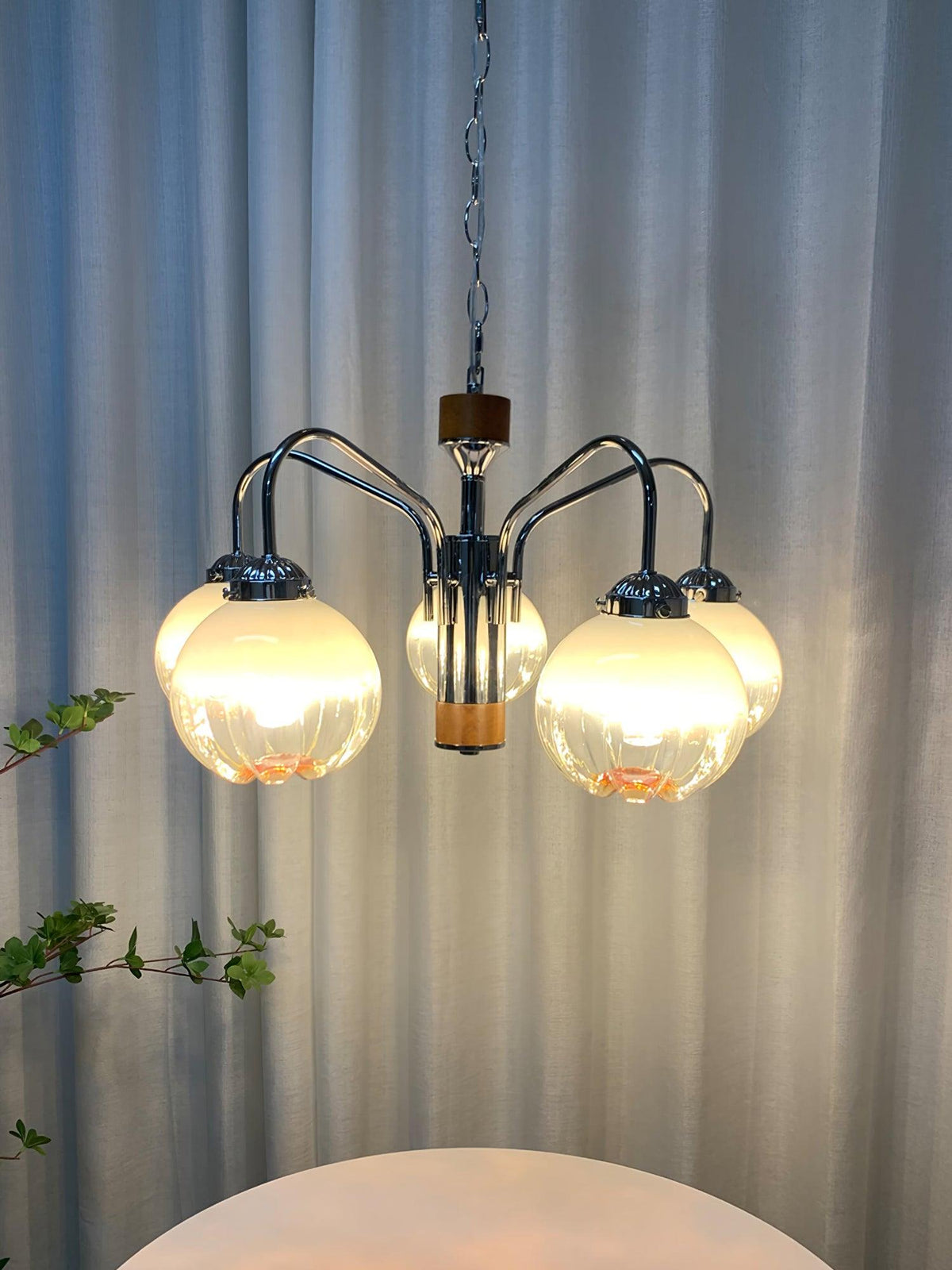 flower-bud-chandelier