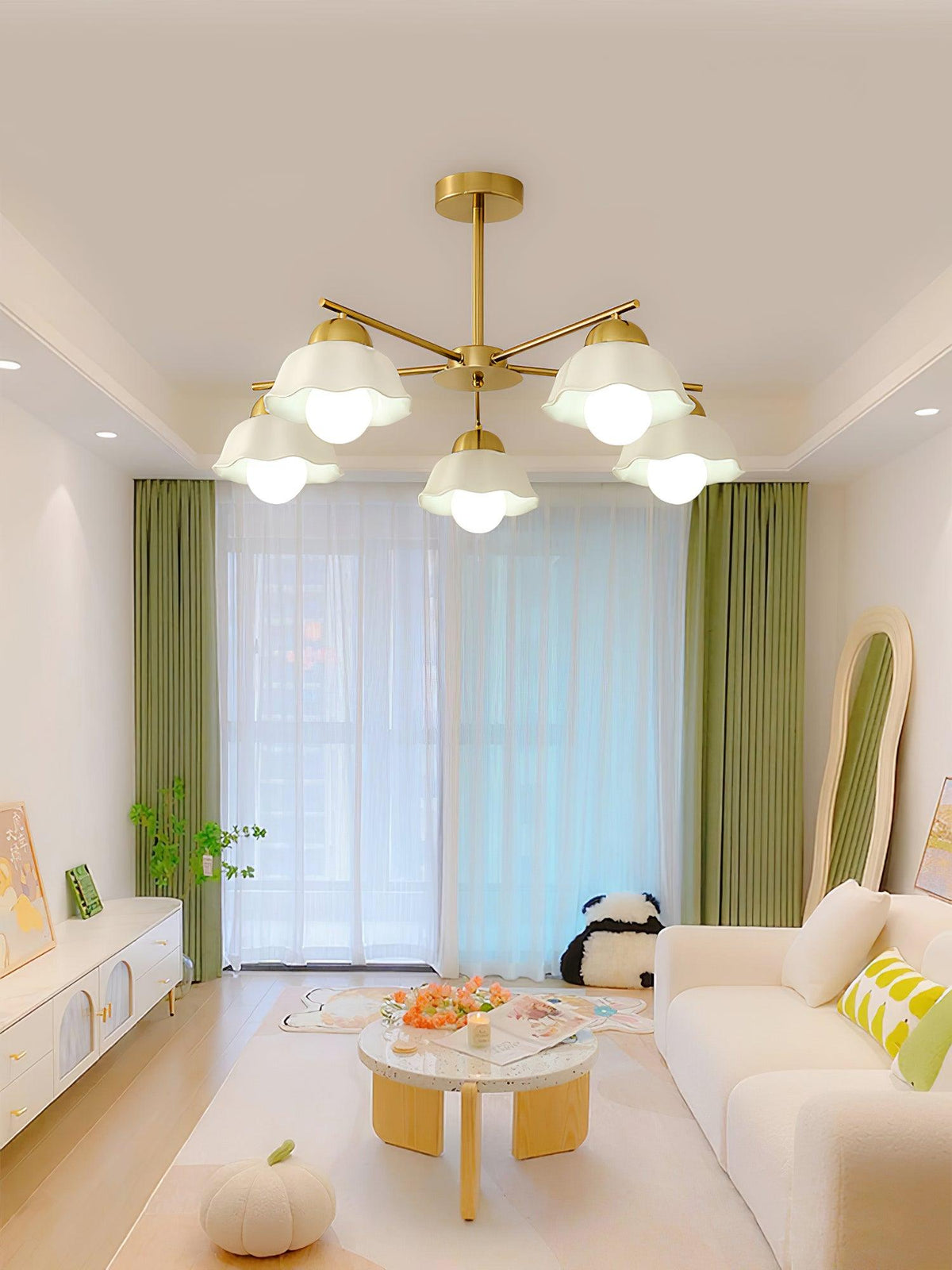 flower-shade-brass-chandelier