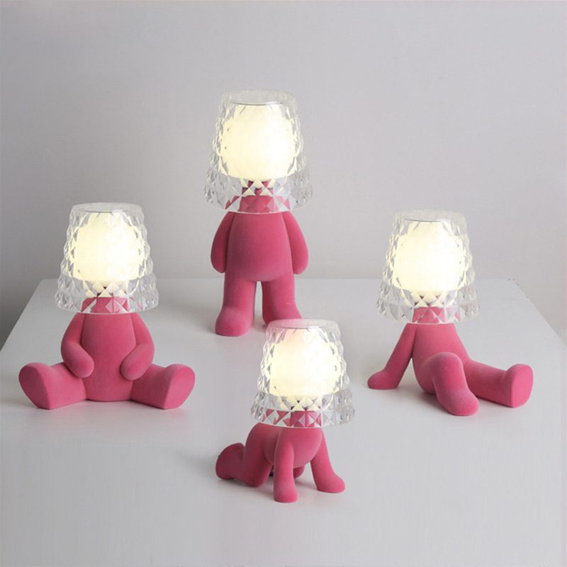 Fluffy Team Table Lamp