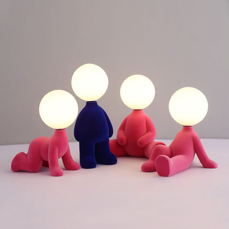 Fluffy Team Table Lamp
