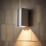 flute-wall-lamp