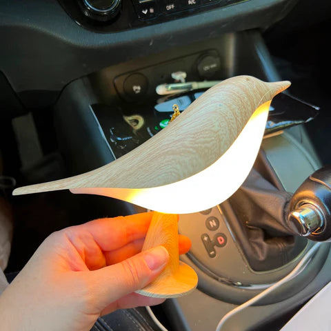 Chic Wooden Bird Table Lamp
