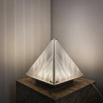 fragment-table-lamp