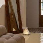 fragment-table-lamp