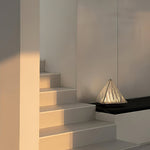 fragment-table-lamp