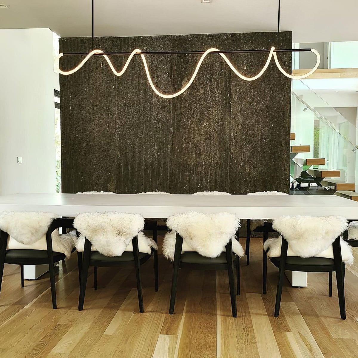 Sculptural Linear Curve LED Chandelier in Gold or Black