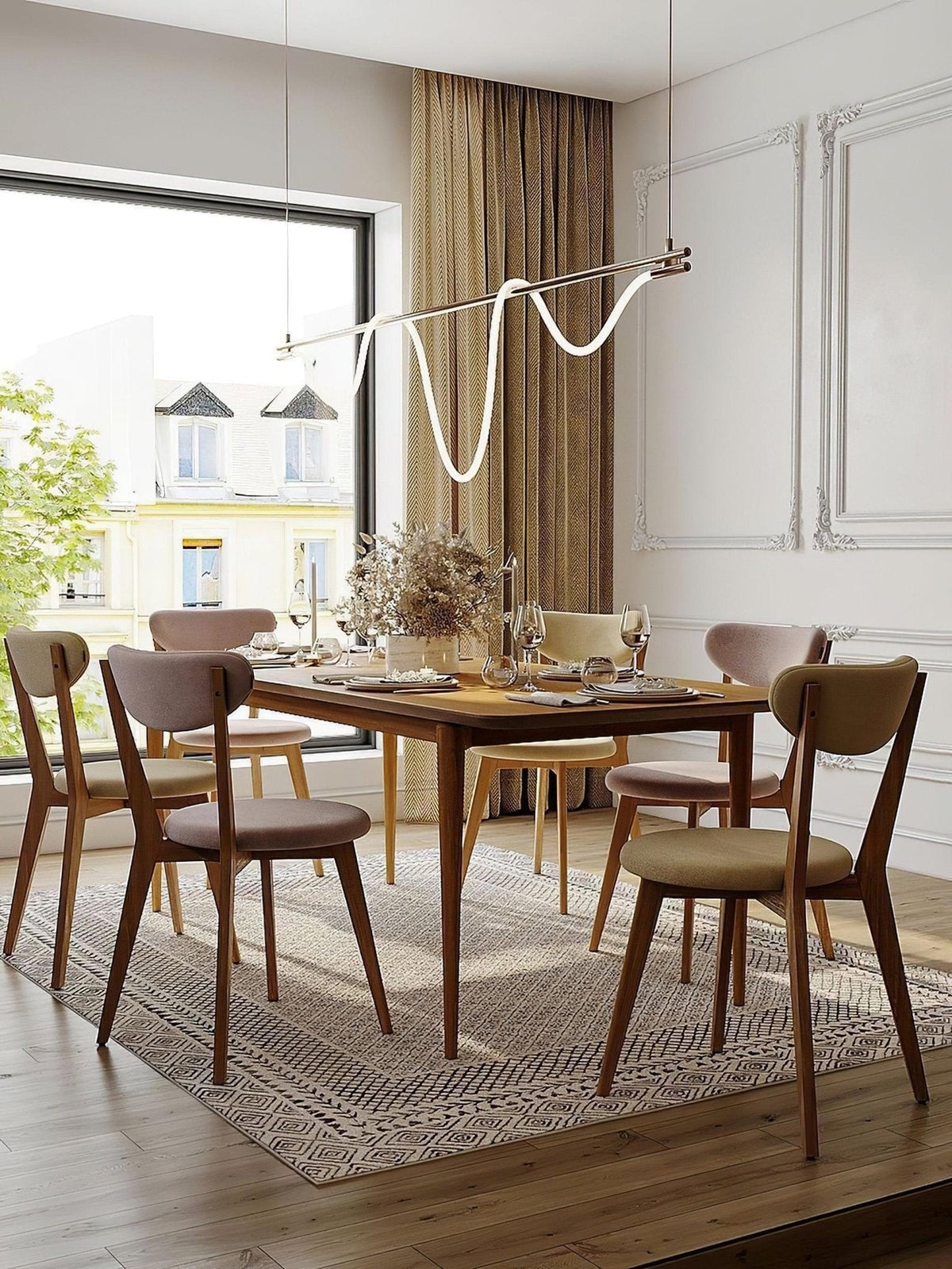 Sculptural Linear Curve LED Chandelier in Gold or Black