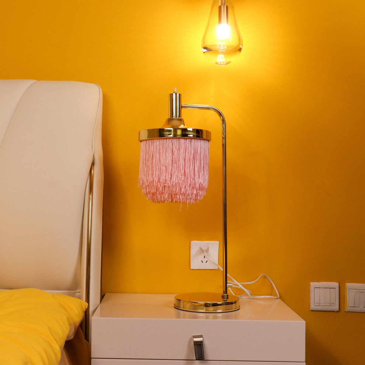 Fringe Table lamp