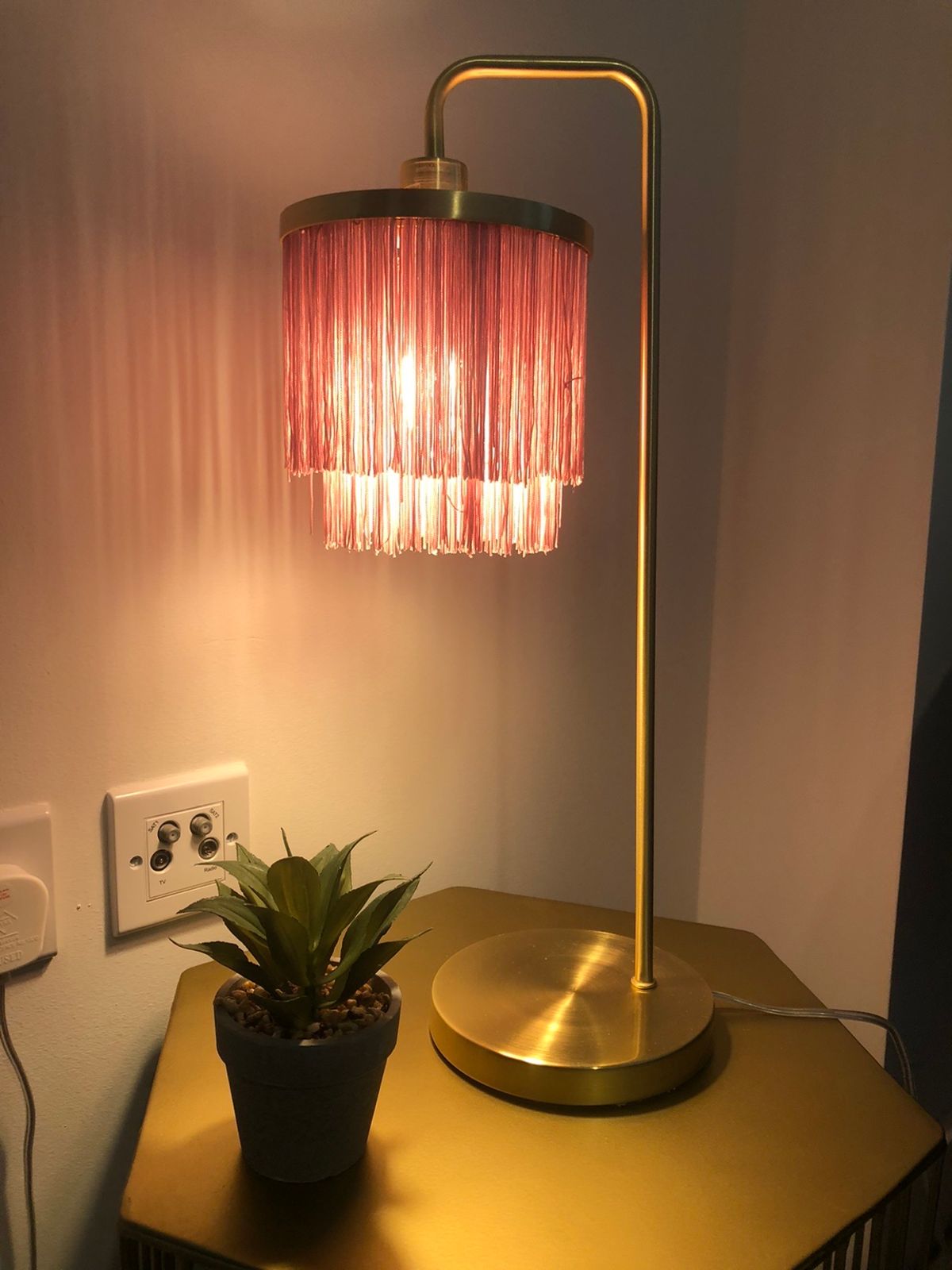 Fringe Table lamp