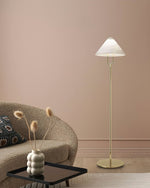 fuji-floor-lamp