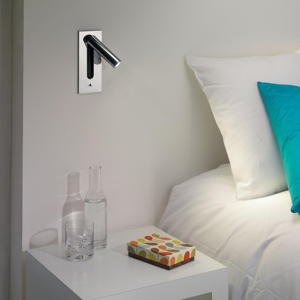 Folded Back LED Wall Sconce for Bedside Reading