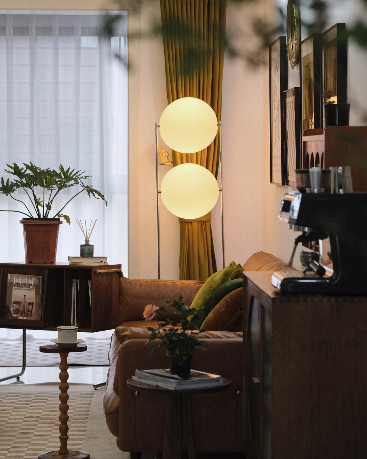 garrault-delord-ball-floor-lamp