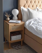 Gatto Table Lamp