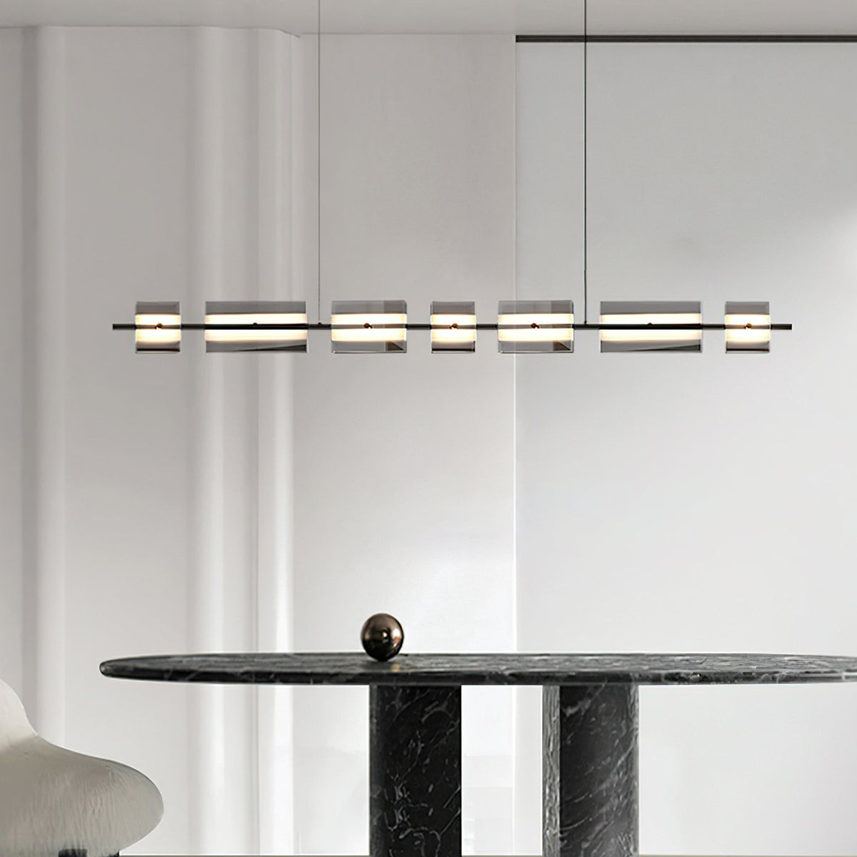 Geometric Linear Chandelier