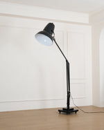 giant-floor-lamp