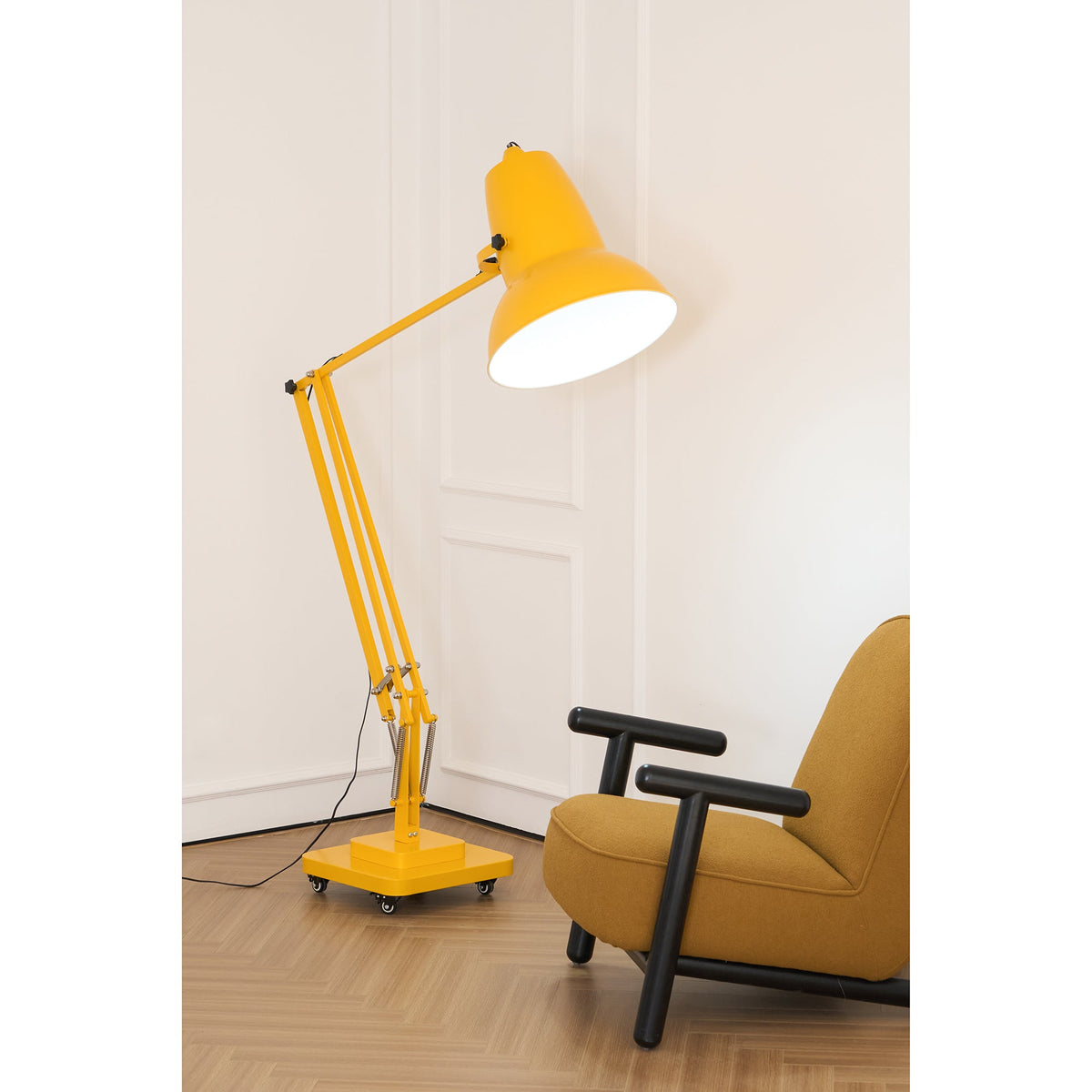 giant-floor-lamp