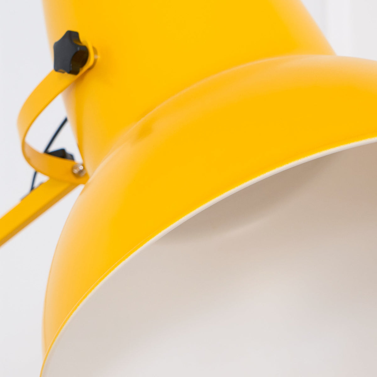 giant-floor-lamp