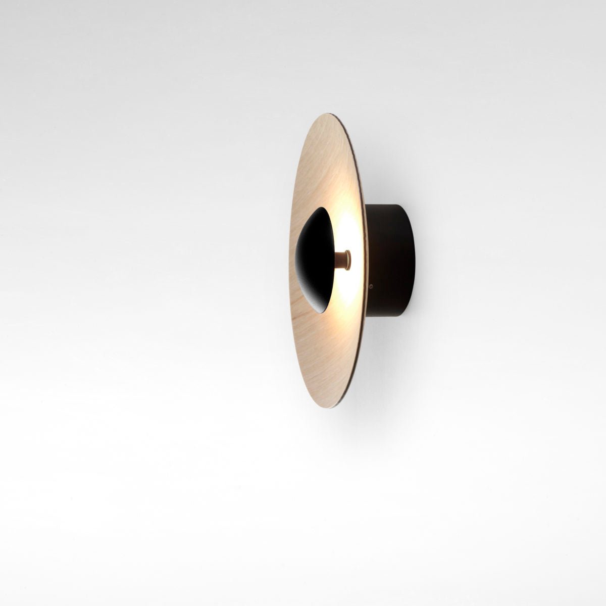 Ginger Round LED Wall Sconce – Modern Minimalist Bedroom & Living Room Lighting
