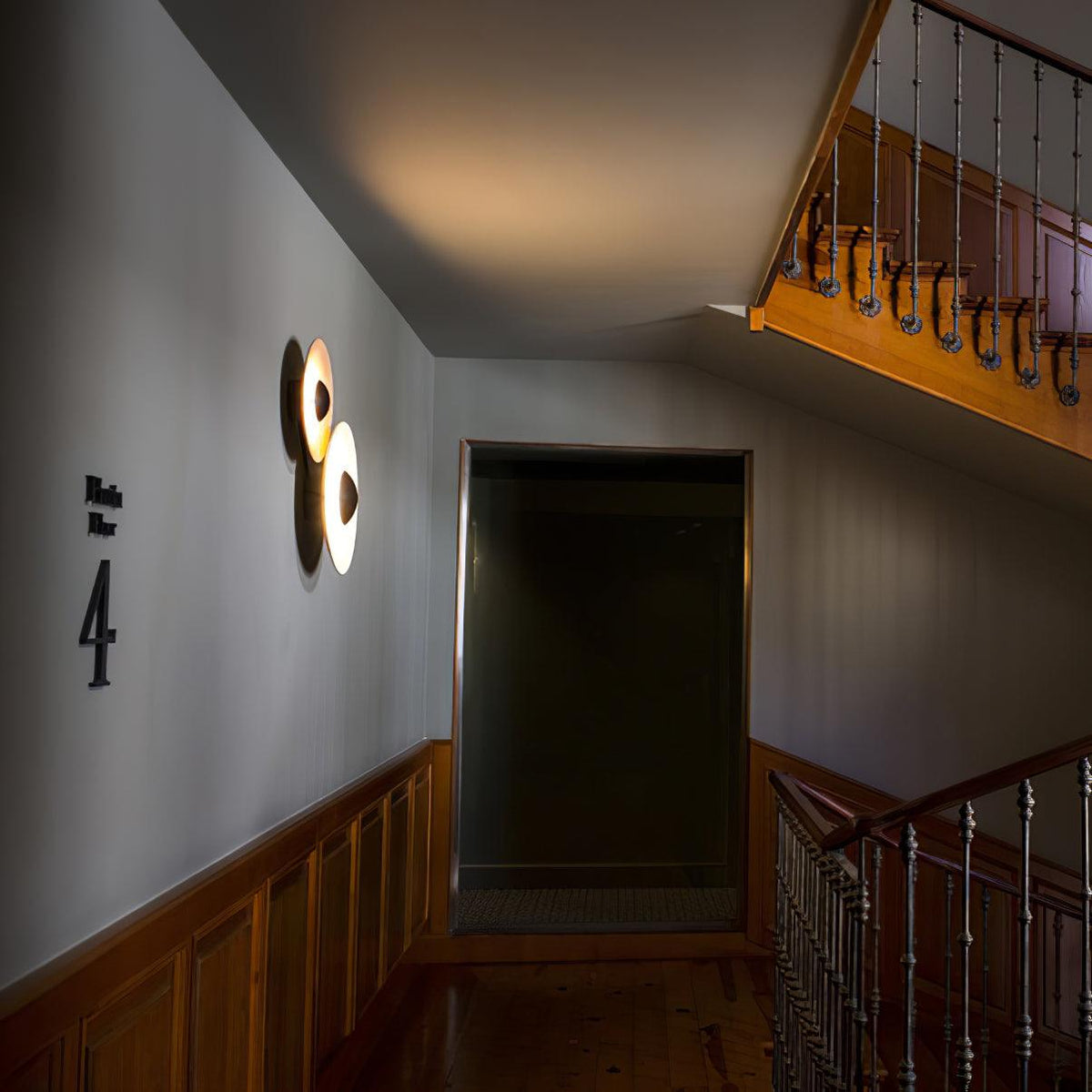 Simplicity Glow Plug In Wall Light