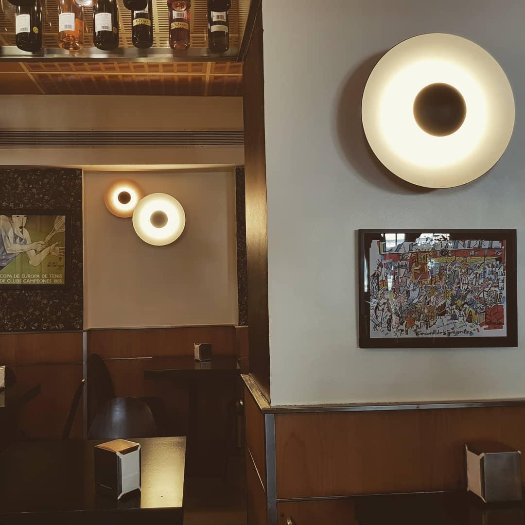 Simplicity Glow Plug In Wall Light