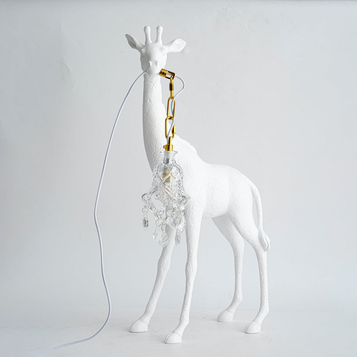 Giraffe Royale Sculpture Floor Lamp – Modern Crystal Pendant Light