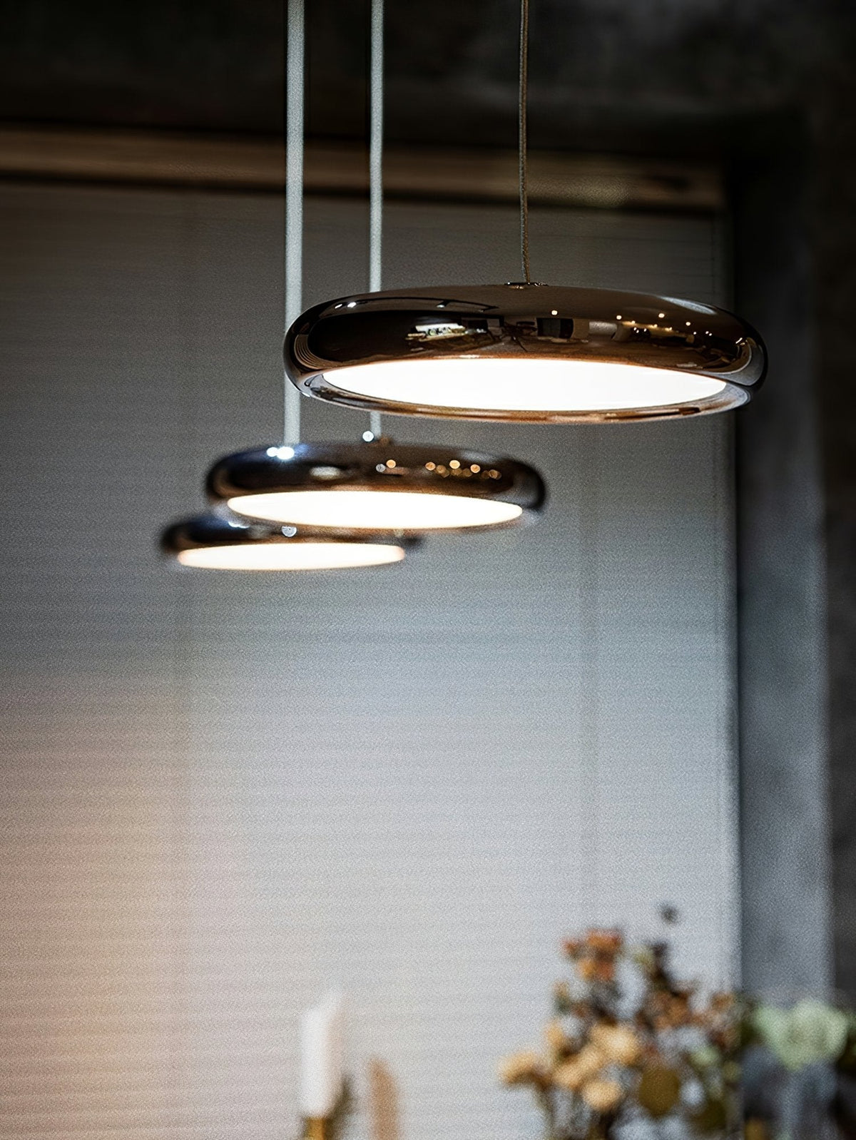 Giro Pendant Light
