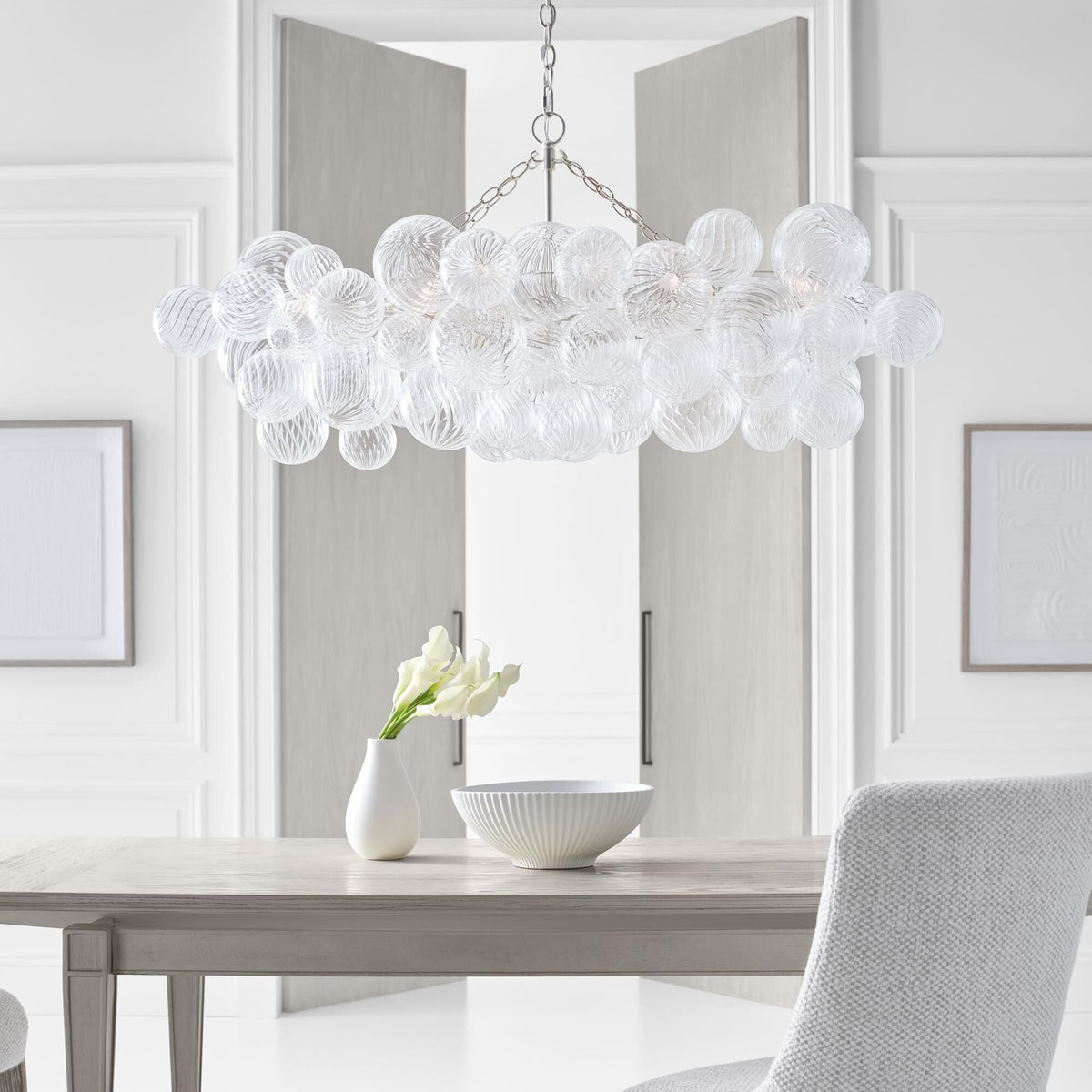 Lumière Cascade Glass Ball Chandelier – Modern Sculptural Pendant Light