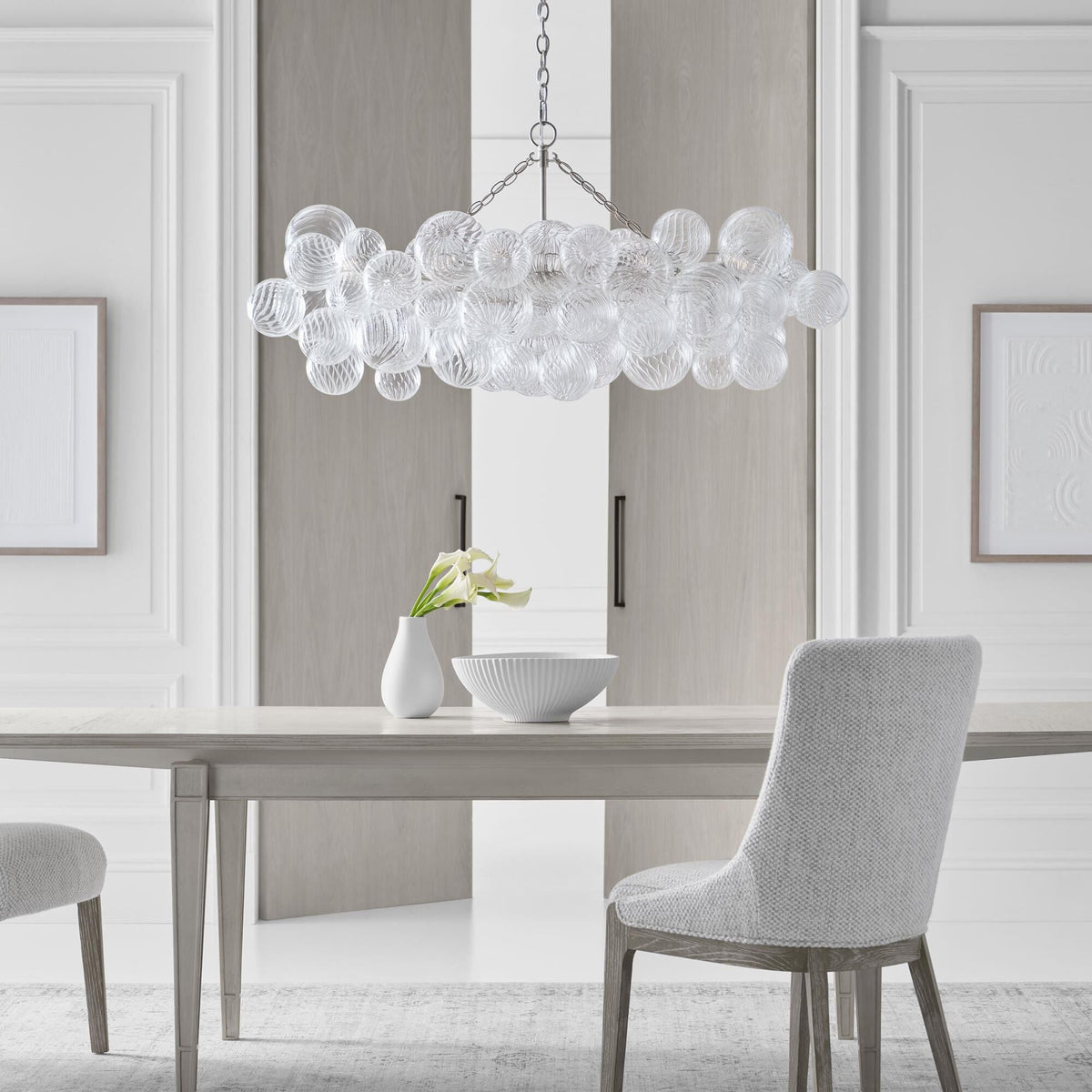Lumière Cascade Glass Ball Chandelier – Modern Sculptural Pendant Light