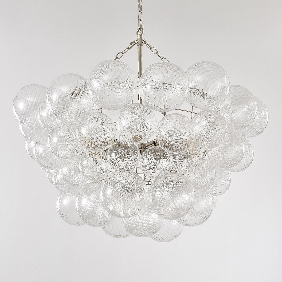 Lumière Cascade Glass Ball Chandelier – Modern Sculptural Pendant Light