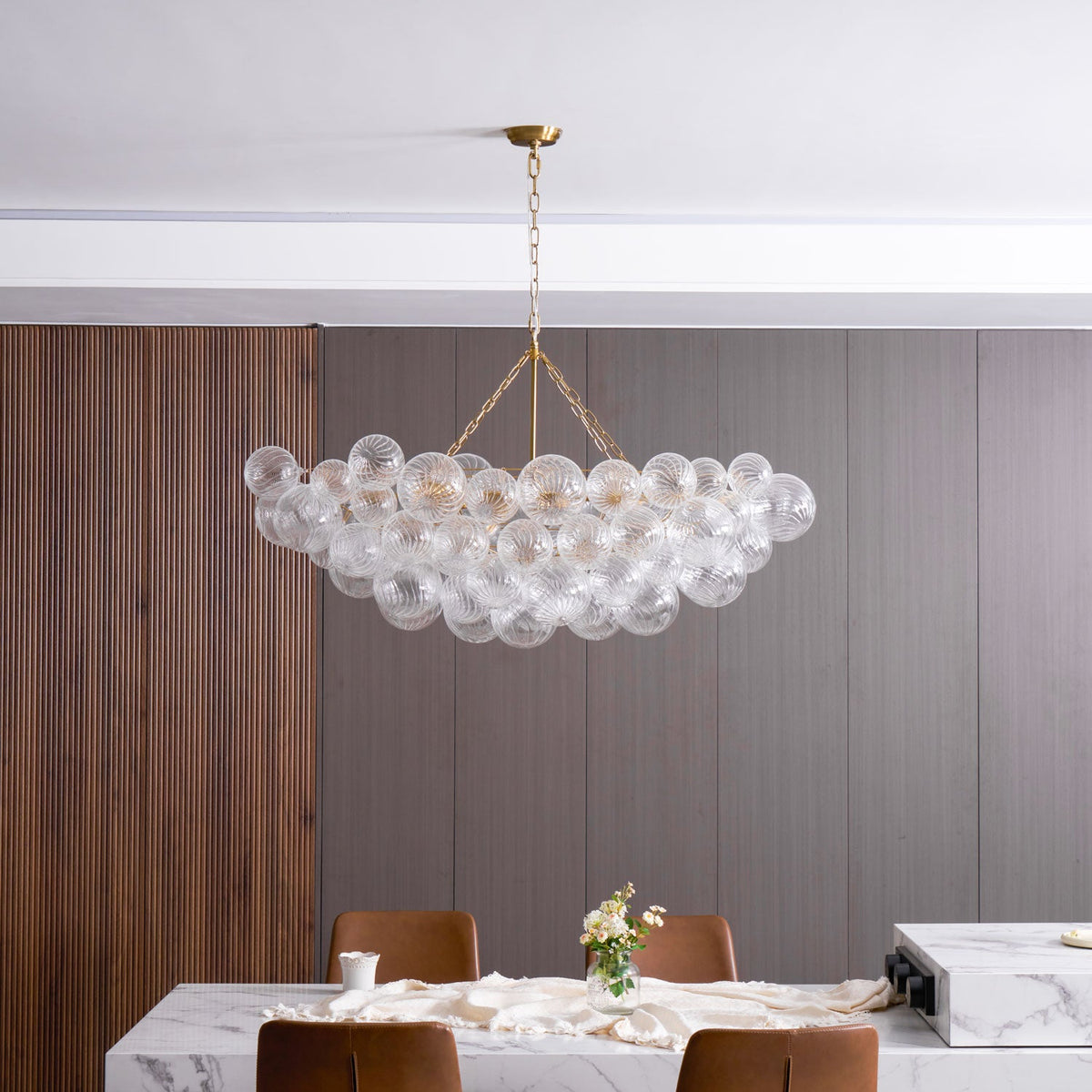Lumière Cascade Glass Ball Chandelier – Modern Sculptural Pendant Light