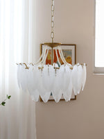 glass-feather-pearl-chandelier
