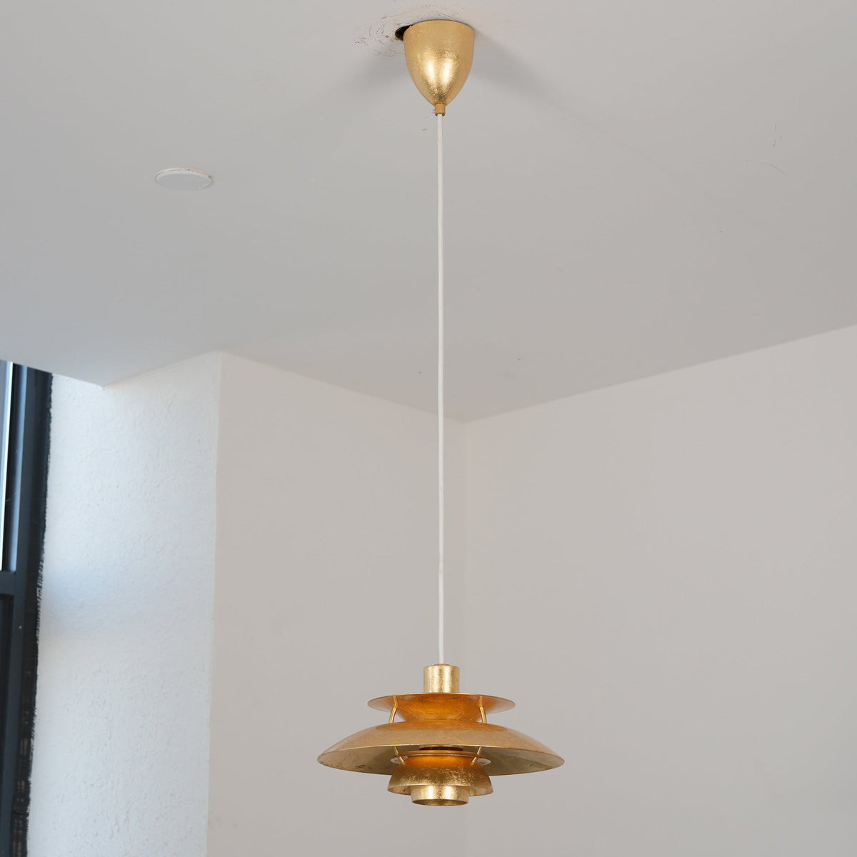 gold-foil-ph-pendant-lamp