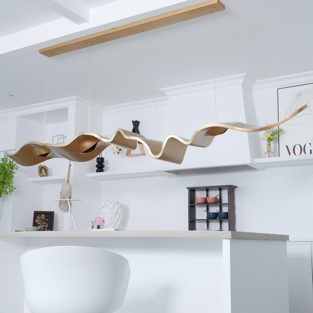 gold-ribbon-chandelier