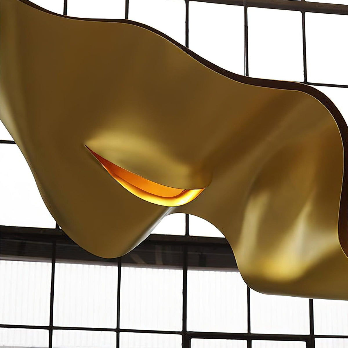 gold-ribbon-chandelier