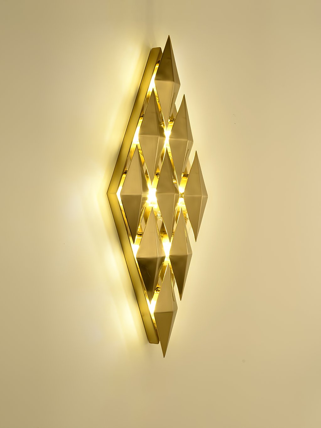 Golden Honeycomb LED Wall Light