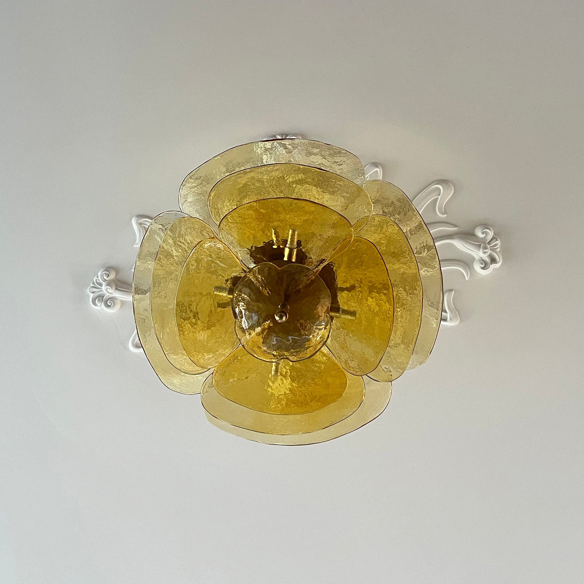 Petals Glass Chandelier – Hand-Blown Art Glass Pendant Light in Gold