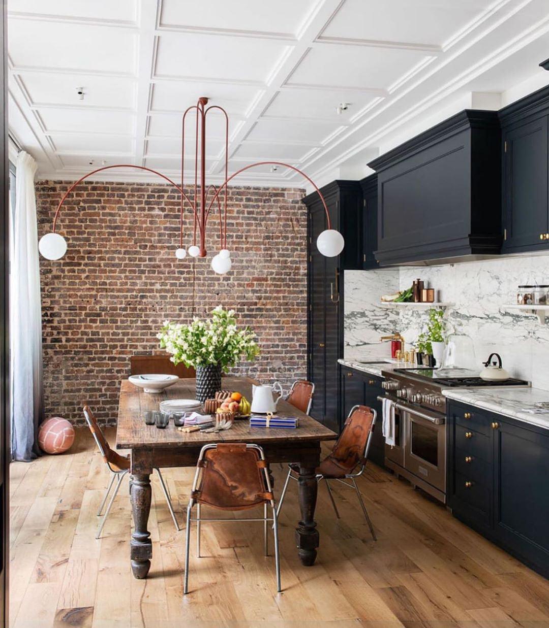 Gran Finale Suspension Light