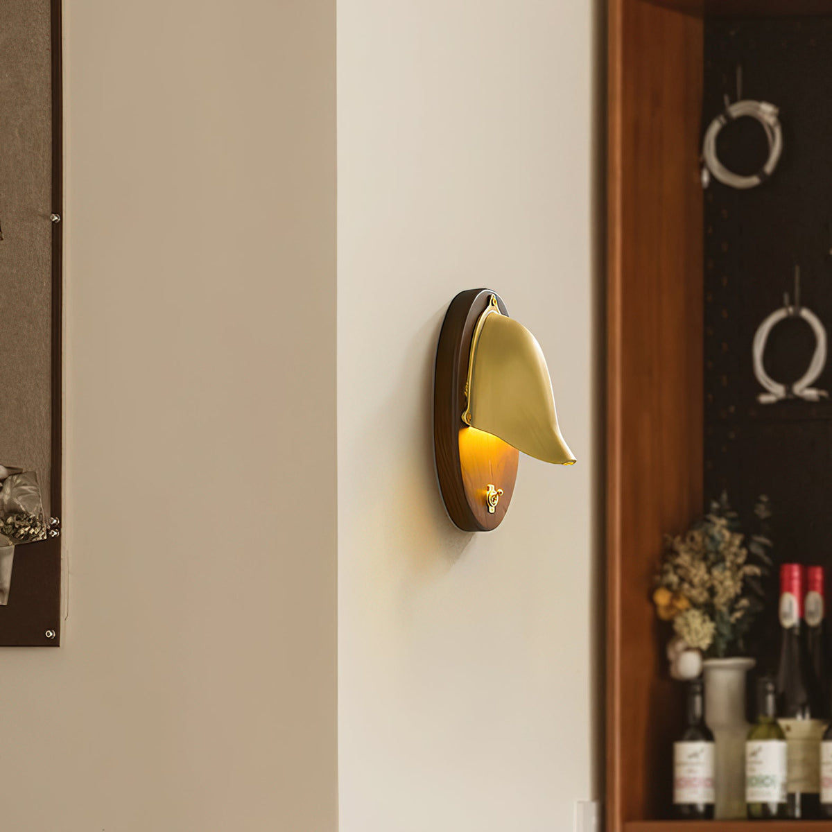 grant-wall-lamp