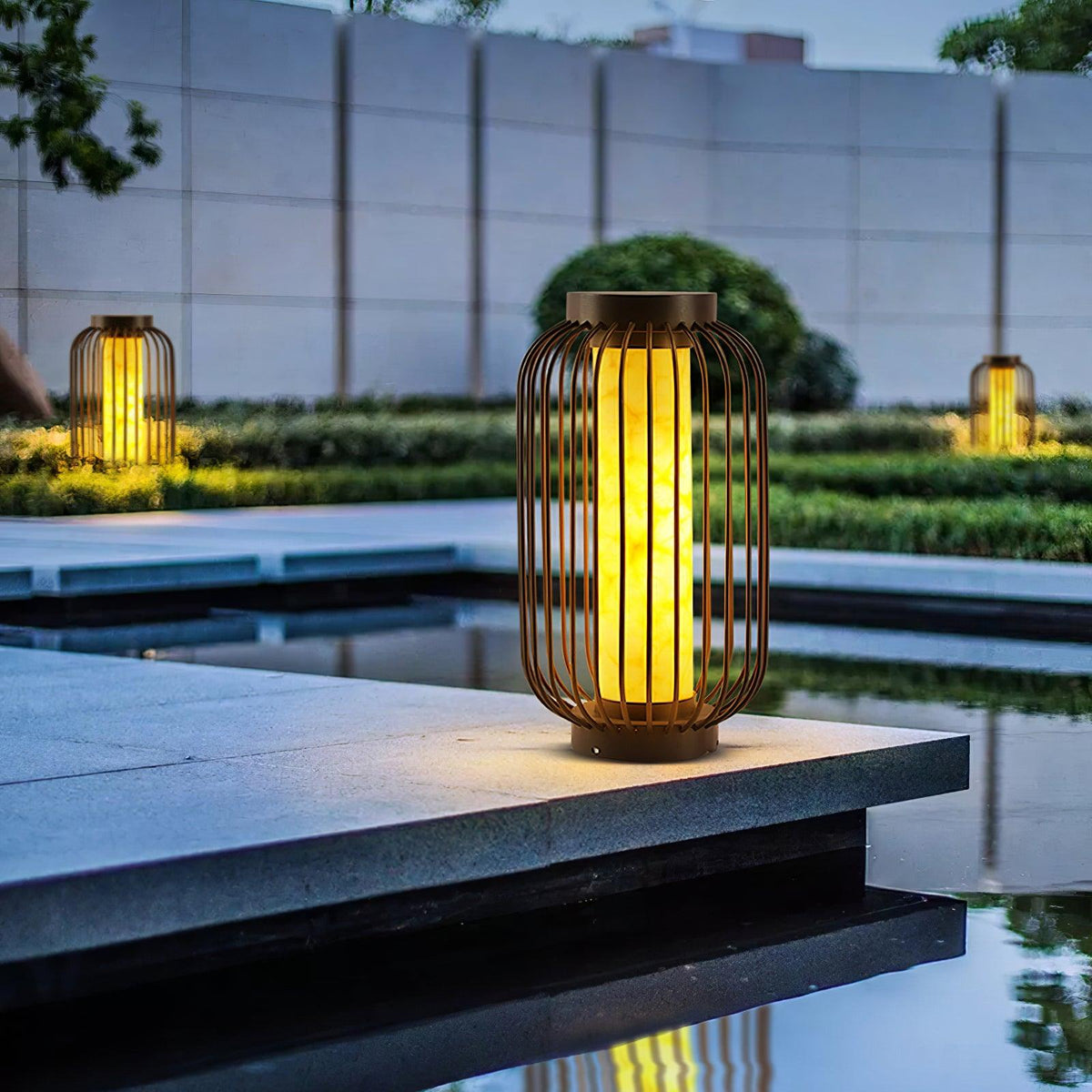 graydon-outdoor-table-lamp