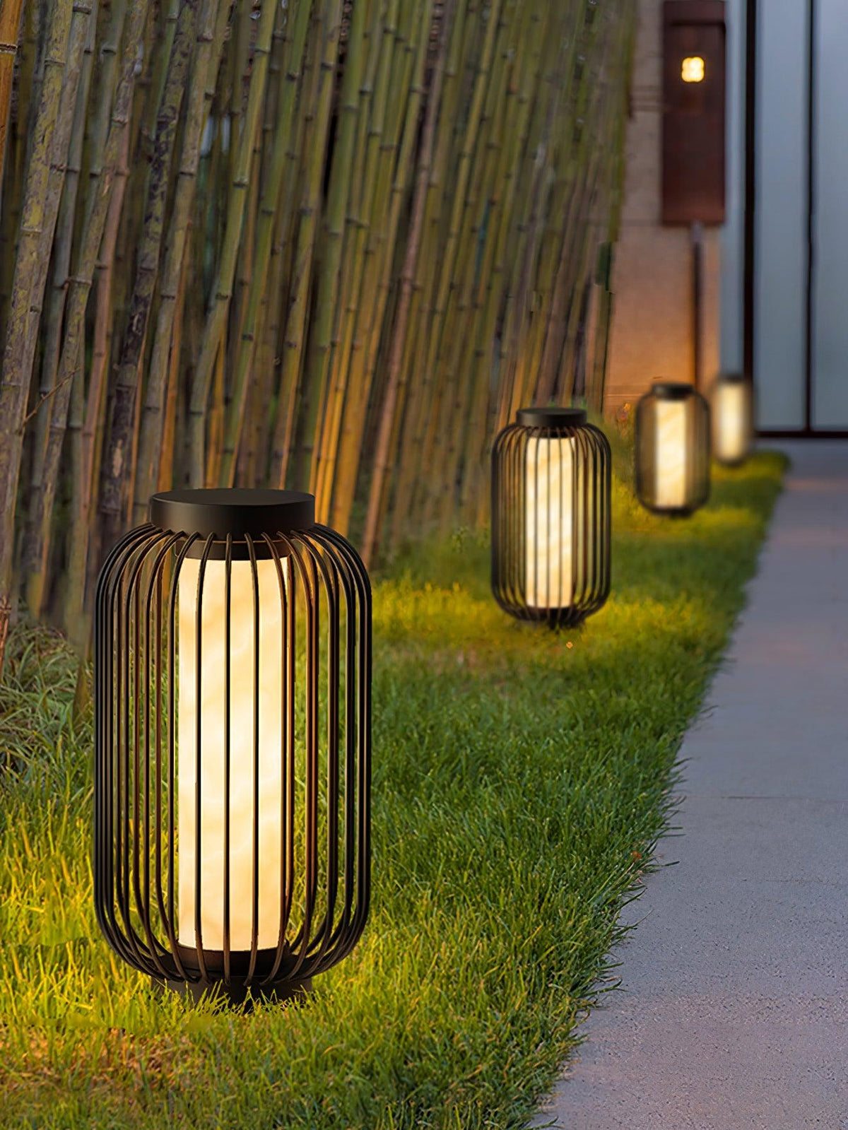 graydon-outdoor-table-lamp