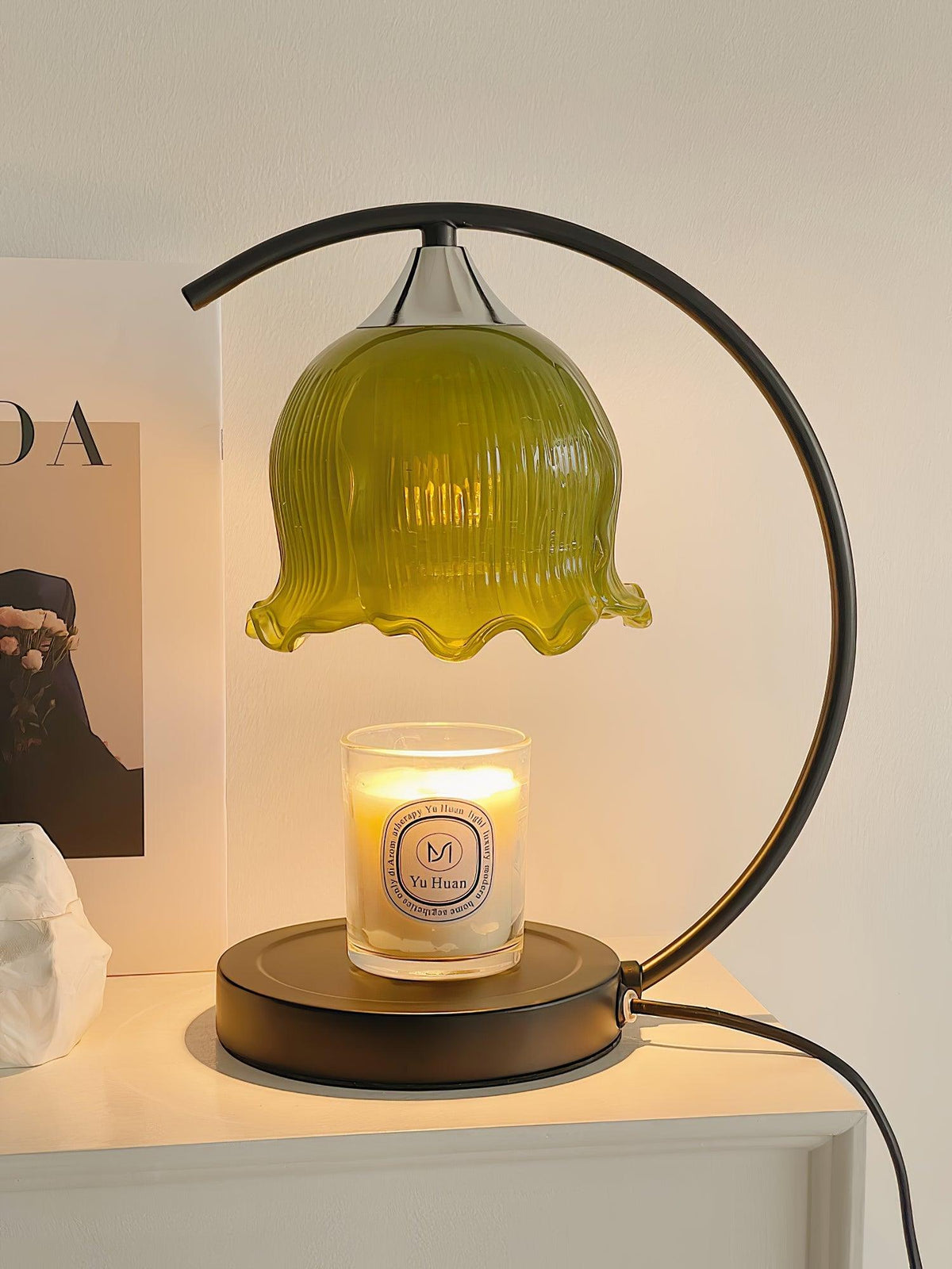 green-aroma-table-lamp