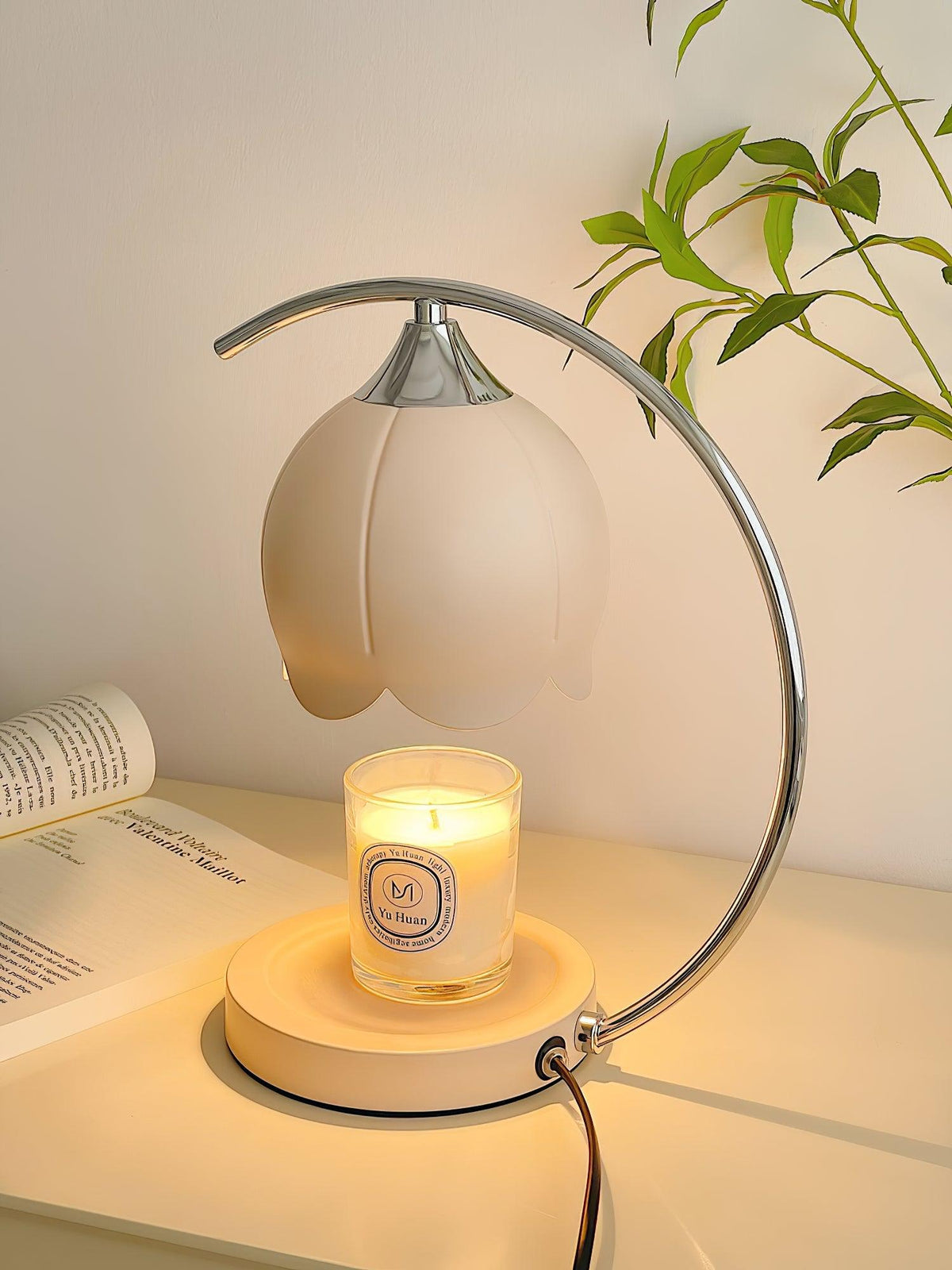 green-aroma-table-lamp