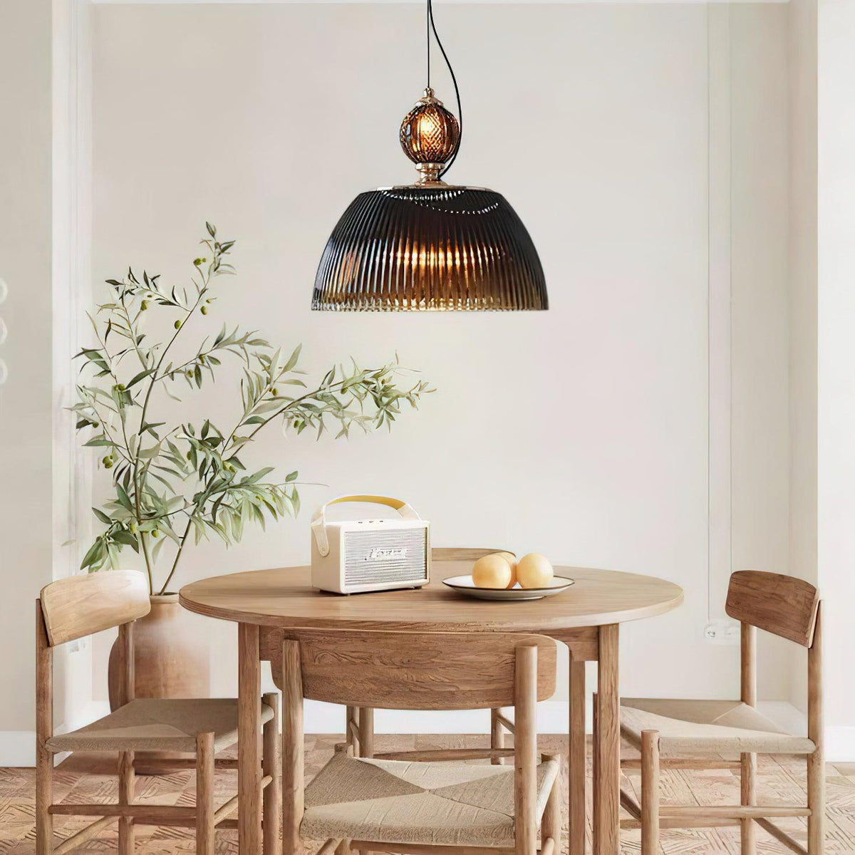 green-glass-bowl-pendant-lamp