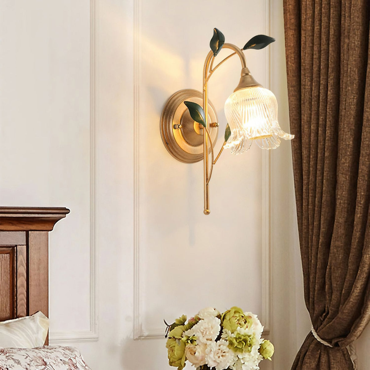 Green Leaf Floral Wall Light