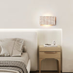 grille-travertine-wall-lamp