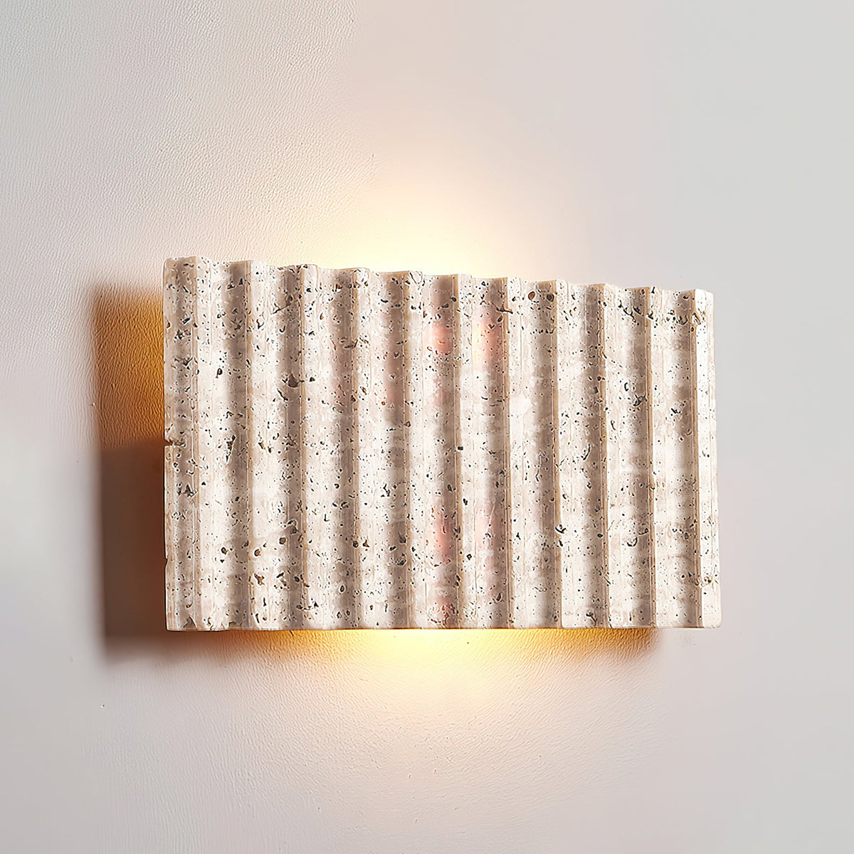 grille-travertine-wall-lamp