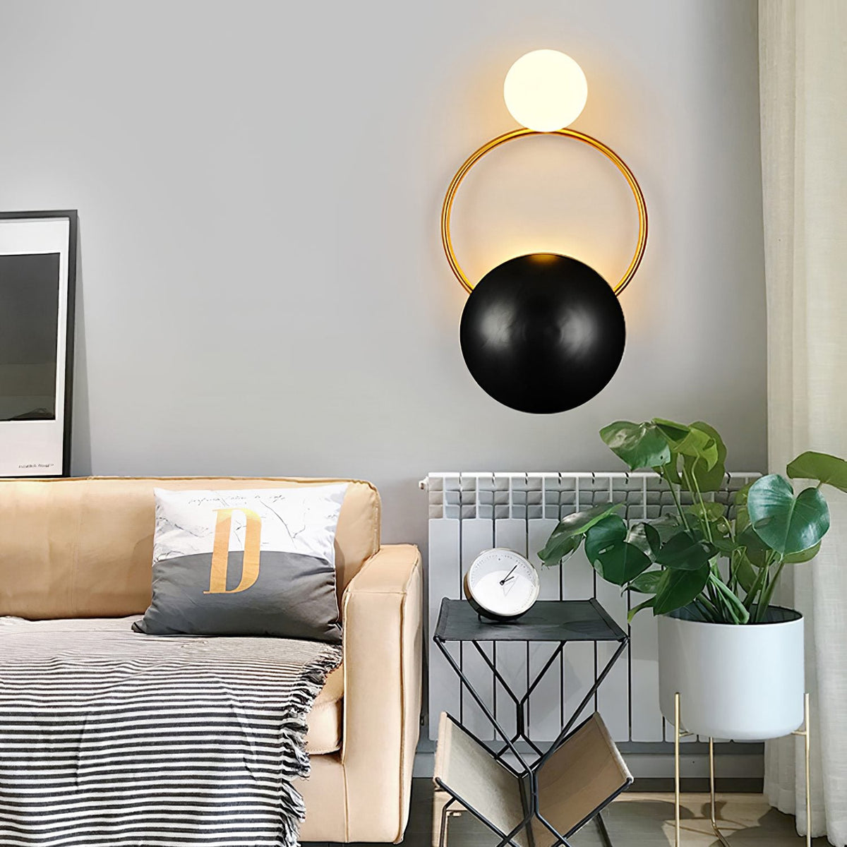 Grisk Rustic Wall Light